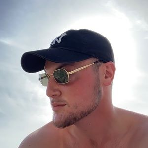 Meet your Posher, Skyler